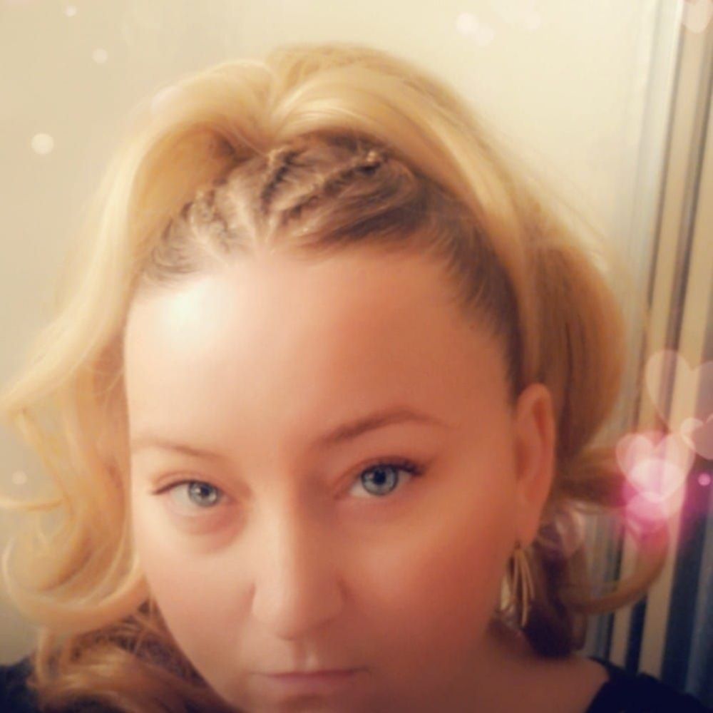 Meet your Posher, Shawna